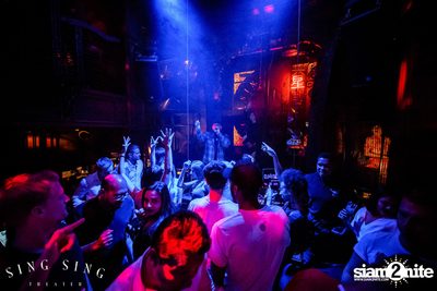 BLING IT กับ Bangkok Invaders ที่ ซิง ซิง เธียเตอร์ — photo 77