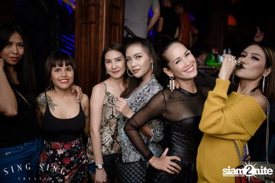 BLING IT กับ Bangkok Invaders ที่ ซิง ซิง เธียเตอร์ — photo 83