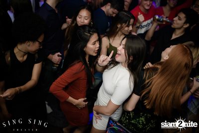 BLING IT กับ Bangkok Invaders ที่ ซิง ซิง เธียเตอร์ — photo 99