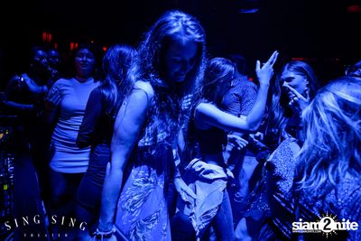 BLING IT กับ Bangkok Invaders ที่ ซิง ซิง เธียเตอร์ — photo 106