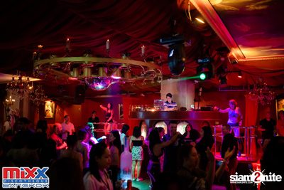 Hot Pants Meets Stilettos Party at MIXX Bangkok — photo 44