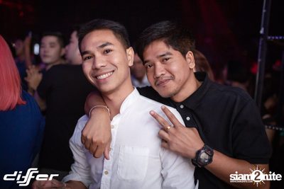 Pop Pongkool x Oat Pramote ที่ ดิฟเฟอร์ ผับ พัทยา — photo 86