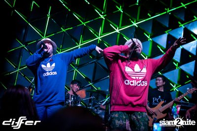 Pop Pongkool x Oat Pramote ที่ ดิฟเฟอร์ ผับ พัทยา — photo 93