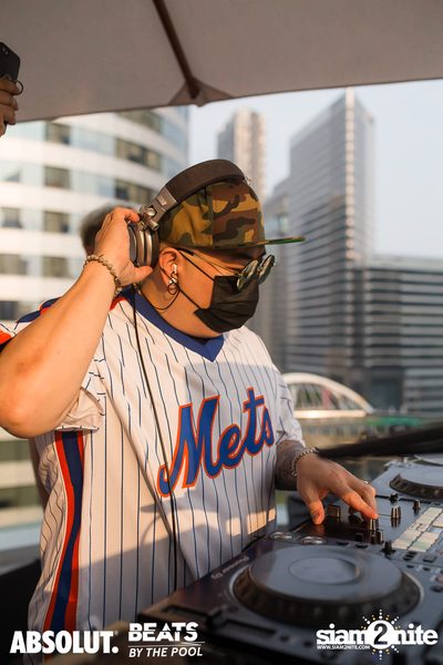 Beats by the Pool at W Bangkok — photo 9