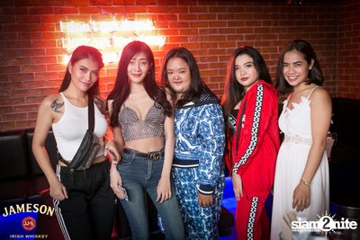 งาน Atomic Beer Pong 1st Anniversary — photo 49