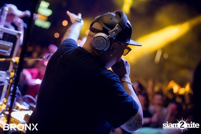 Thaitanium ที่ บรองซ์ — photo 81