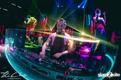Markhese at The Club Khaosan — photo 81