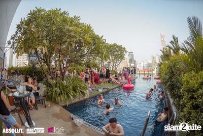 Splash Pool Party at SPLASH at Aloft — photo 11