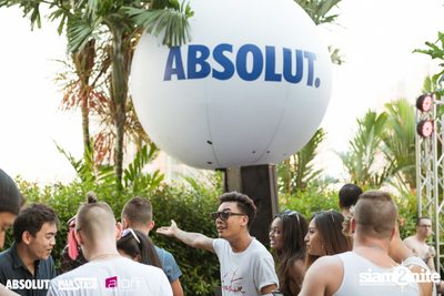 Splash Pool Party at SPLASH at Aloft — photo 28