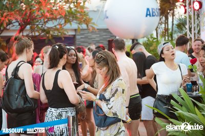 Splash Pool Party at SPLASH at Aloft — photo 57