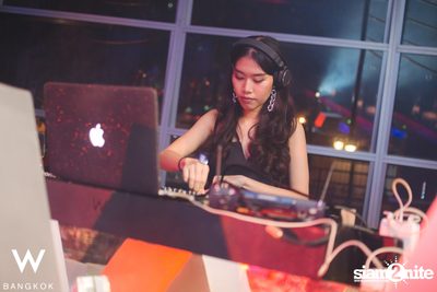 I'm Single So What! at W Bangkok — photo 22