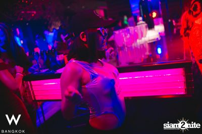 I'm Single So What! at W Bangkok — photo 57