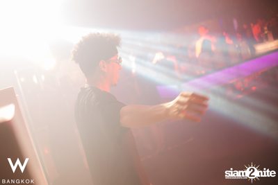 I'm Single So What! at W Bangkok — photo 76