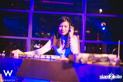 I'm Single So What! at W Bangkok — photo 88
