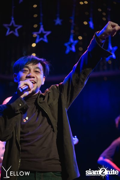 Playground ที่ เยลโล่ บาร์ — photo 55