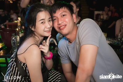 Playground ที่ เยลโล่ บาร์ — photo 70