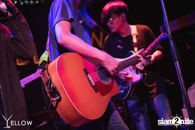 Playground ที่ เยลโล่ บาร์ — photo 83