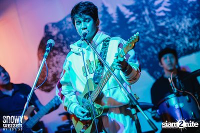 Snowy Weizen presents O-Pavee at Old Dirty (Album 2) — photo 83