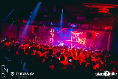 DND V DAY w/ The TOYS x Klear at DND — photo 32