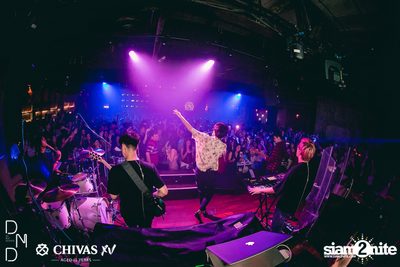 DND V DAY w/ The TOYS x Klear at DND — photo 38