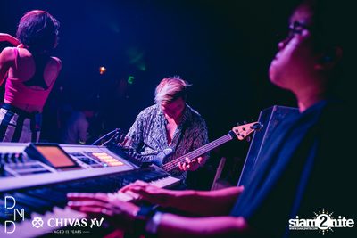 DND V DAY w/ The TOYS x Klear at DND — photo 103