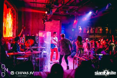 DND V DAY w/ The TOYS x Klear at DND — photo 117
