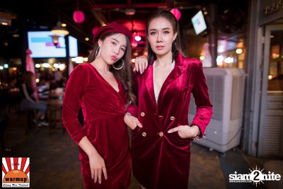Valentines Day w/ Season Five ที่ Warmup Cafe Chiangmai — photo 12