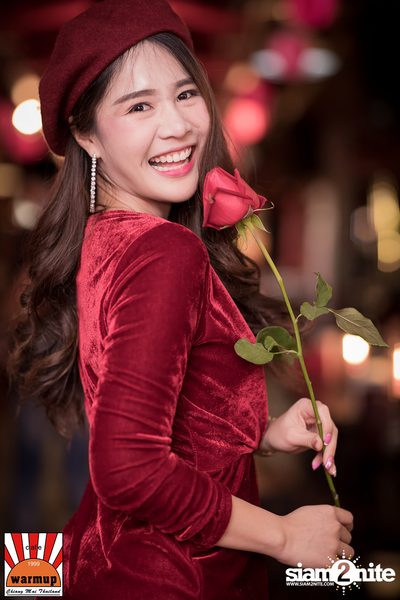 Valentines Day w/ Season Five ที่ Warmup Cafe Chiangmai — photo 16