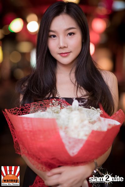 Valentines Day w/ Season Five ที่ Warmup Cafe Chiangmai — photo 21