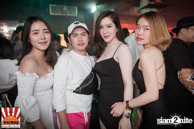 Valentines Day w/ Season Five ที่ Warmup Cafe Chiangmai — photo 24