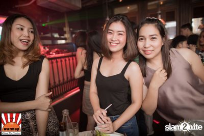 Valentines Day w/ Season Five ที่ Warmup Cafe Chiangmai — photo 26