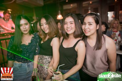 Valentines Day w/ Season Five ที่ Warmup Cafe Chiangmai — photo 27