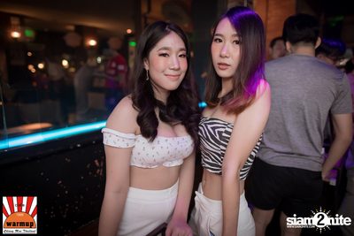 Valentines Day w/ Season Five ที่ Warmup Cafe Chiangmai — photo 29