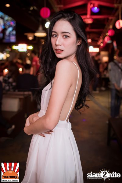 Valentines Day w/ Season Five ที่ Warmup Cafe Chiangmai — photo 38