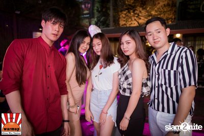Valentines Day w/ Season Five ที่ Warmup Cafe Chiangmai — photo 42