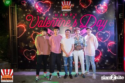 Valentines Day w/ Season Five ที่ Warmup Cafe Chiangmai — photo 47