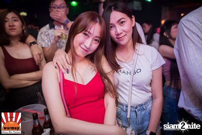 Valentines Day w/ Season Five ที่ Warmup Cafe Chiangmai — photo 52
