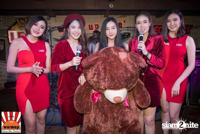 Valentines Day w/ Season Five ที่ Warmup Cafe Chiangmai — photo 55