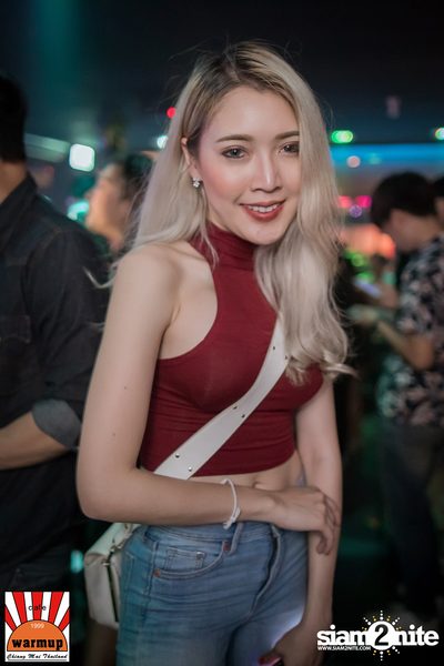 Valentines Day w/ Season Five ที่ Warmup Cafe Chiangmai — photo 81