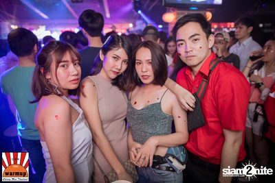 Valentines Day w/ Season Five ที่ Warmup Cafe Chiangmai — photo 83
