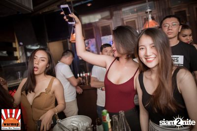 Valentines Day w/ Season Five ที่ Warmup Cafe Chiangmai — photo 94