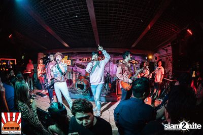 Valentines Day w/ Season Five ที่ Warmup Cafe Chiangmai — photo 111