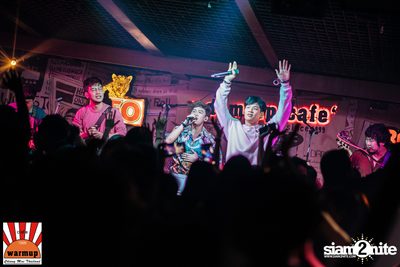 Valentines Day w/ Season Five ที่ Warmup Cafe Chiangmai — photo 128