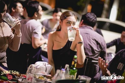 Jam Night by Jameson กับ Lipta x YKPB ที่ ชงเจริญ Festival — photo 174