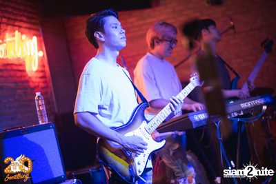 The TOYS at 20Something Bar — photo 67