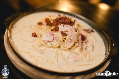 Thursday Night at Ainu Bar — photo 17