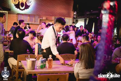 Thursday Night at Ainu Bar — photo 32