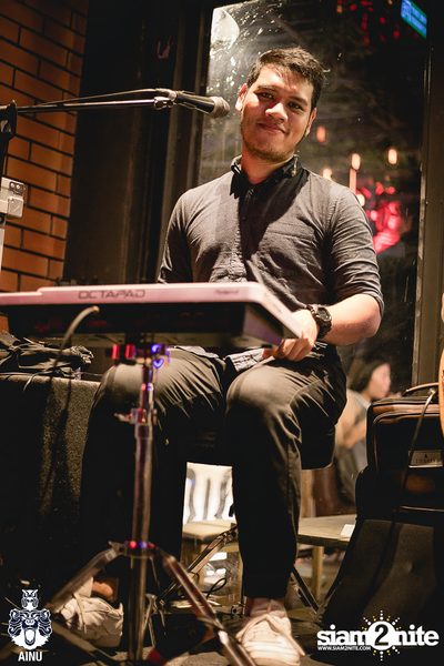 Thursday Night at Ainu Bar — photo 51