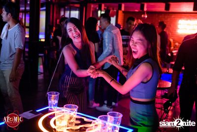 FatCat นำเสนอ Hip Hop Smash ที่ อะตอมมิก เบียร์ปอง — photo 45