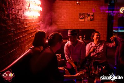FatCat นำเสนอ Hip Hop Smash ที่ อะตอมมิก เบียร์ปอง — photo 70